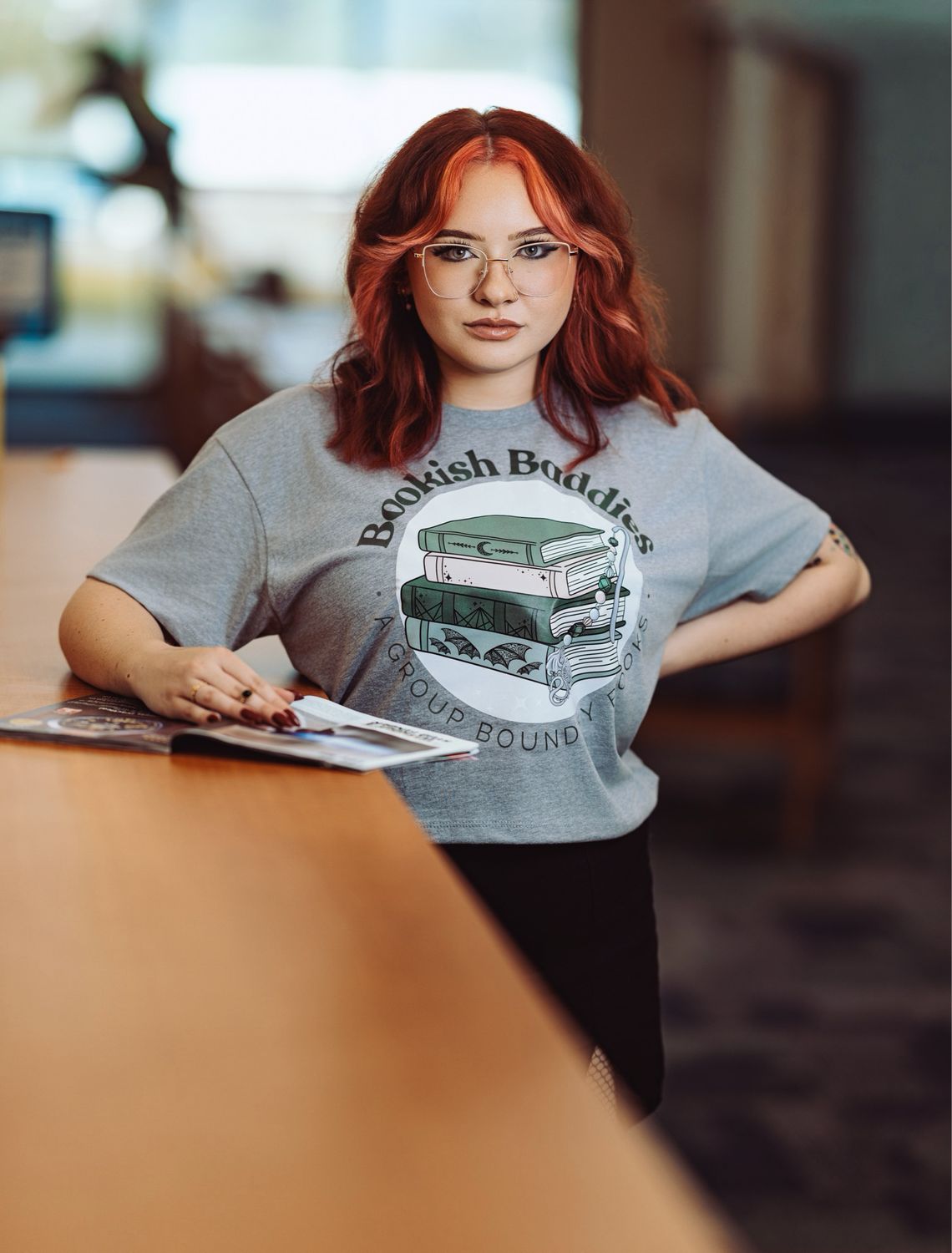 Cropped Bookish Baddies tee