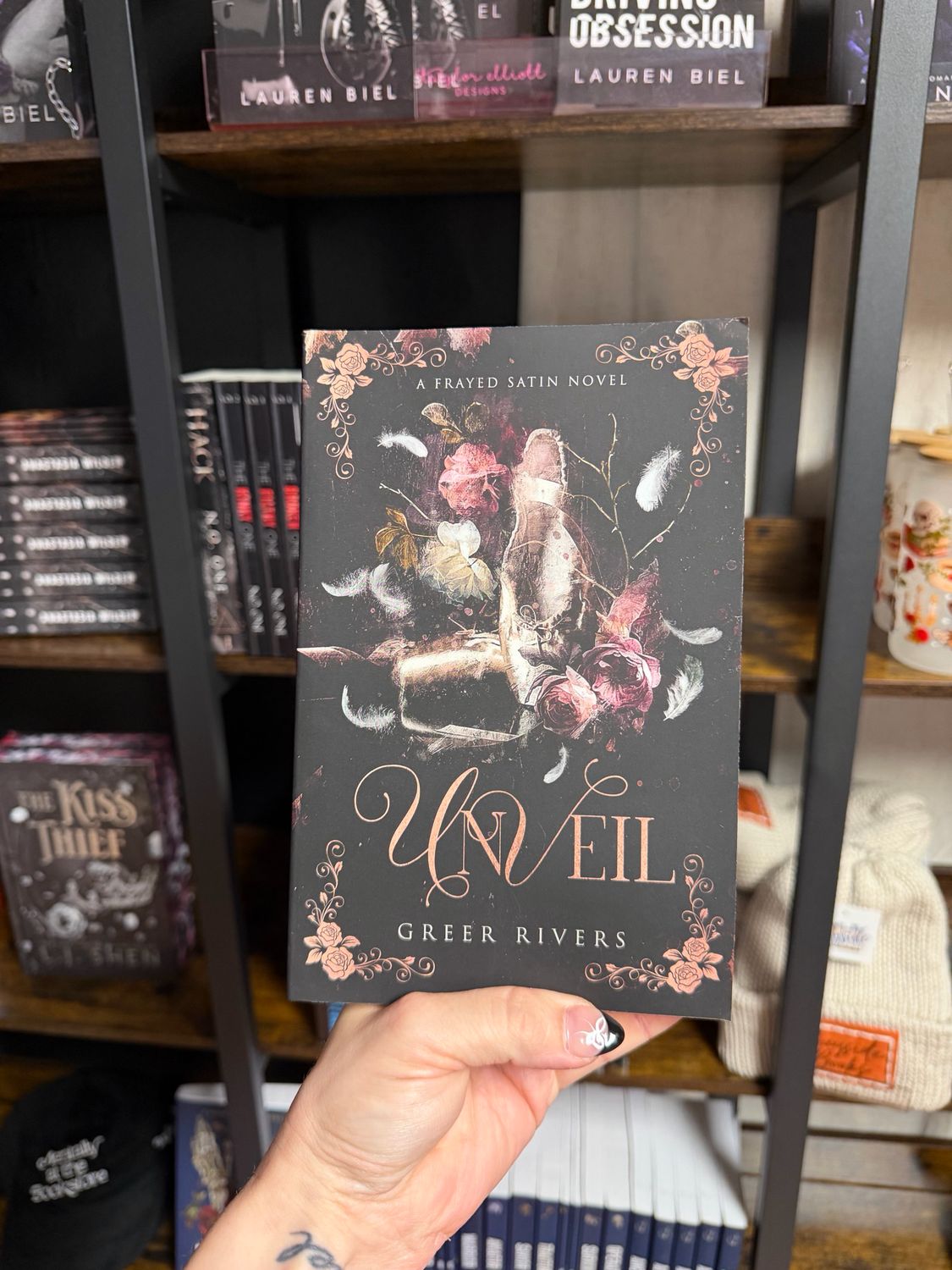 Unveil: A Dark Ballet Retelling (Frayed Satin Series)- Greer Rivers