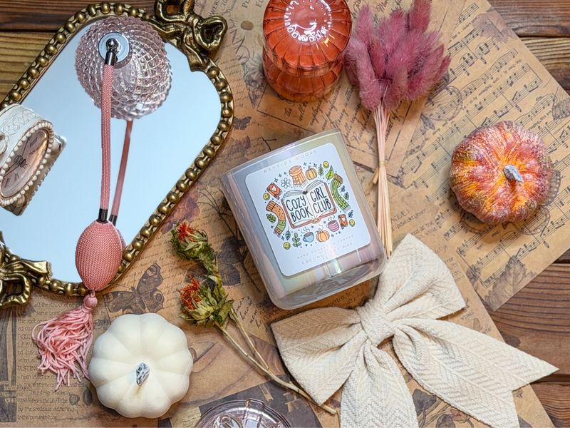 12oz Cozy Girl Book Club Candle