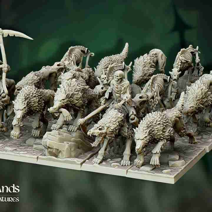 Undead Direwolves Unit - Highlands Miniatures -  Transilvanya - The Fallen Realm