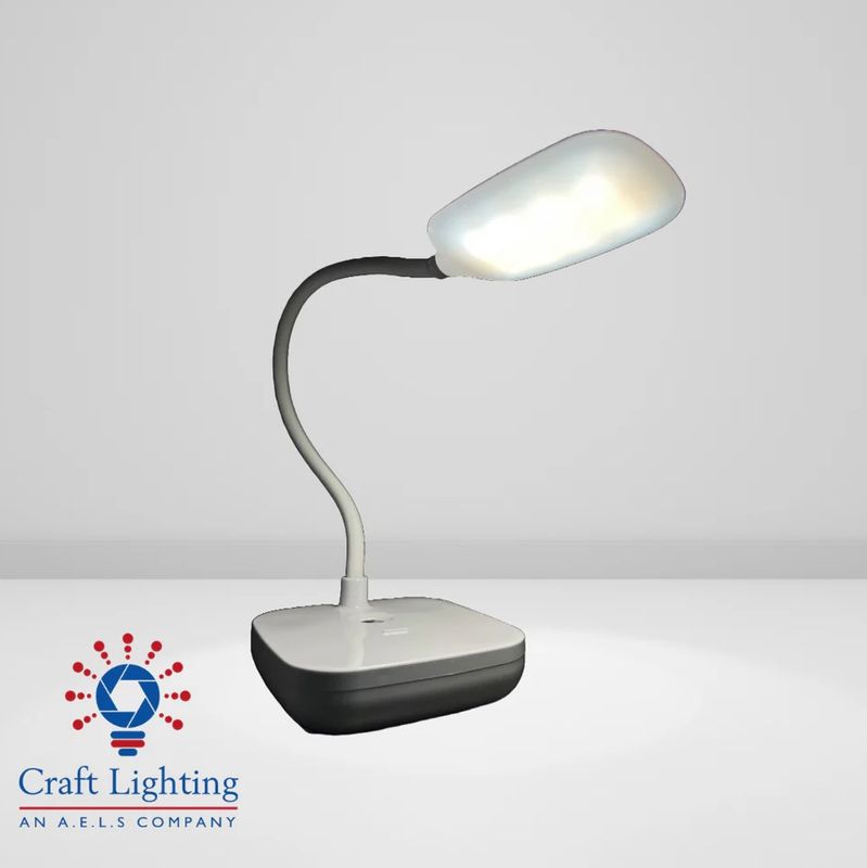 Ellipse - Gooseneck Table Lamp