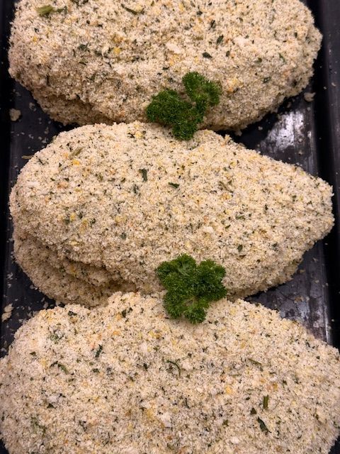 Chicken Schnitzel (Parmesan, Herb and Garlic) (per kilo)