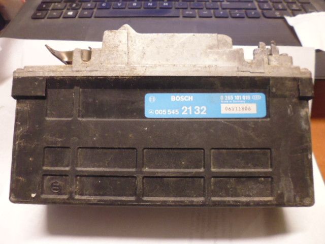 Alternatore Mitsubishi Pajero V60 3.2 DI-D dal 1999 al 2006 codice ricambio ME203546 A3TB1999 KD. Alternatore Mitsubishi Pajero V60 3.2 DI-D dal 1999 al 2006 codice ricambio ME203546 A3TB1999 KD.