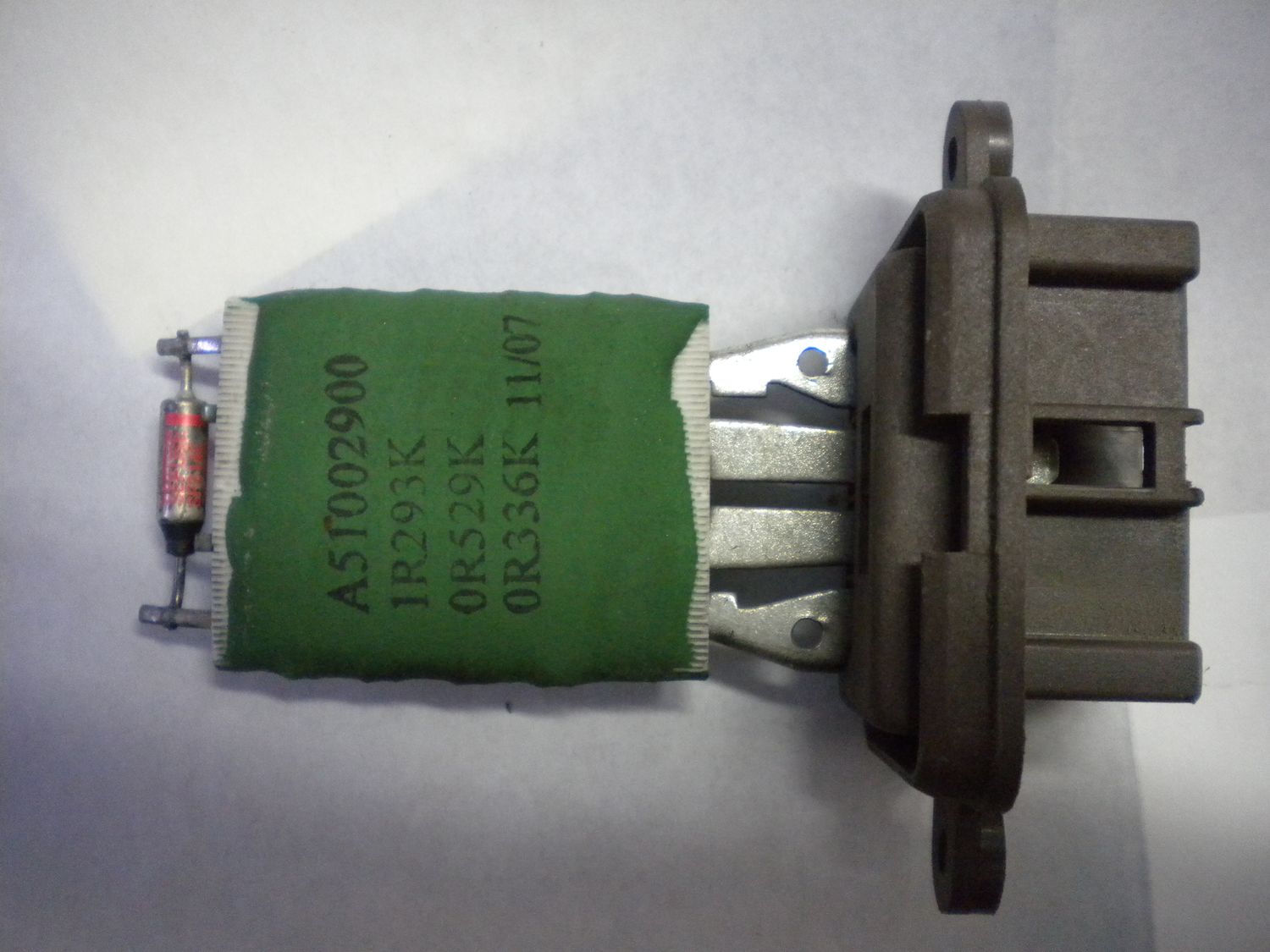 Resistenza motorino ventola riscaldamento abitacolo codice A51002900 per Fiat Punto serie 188 1.2 benzina, usata.