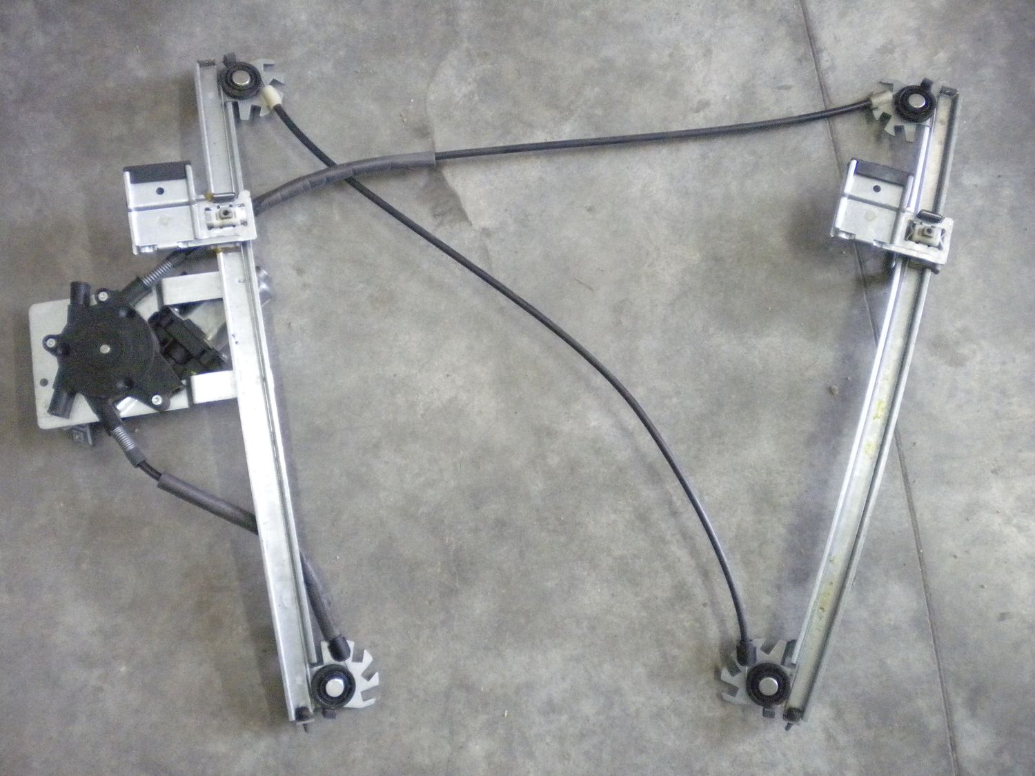Alzavetro sinistro AC227 Volkswagen LUPO e Seat Arosa, nuovo.
