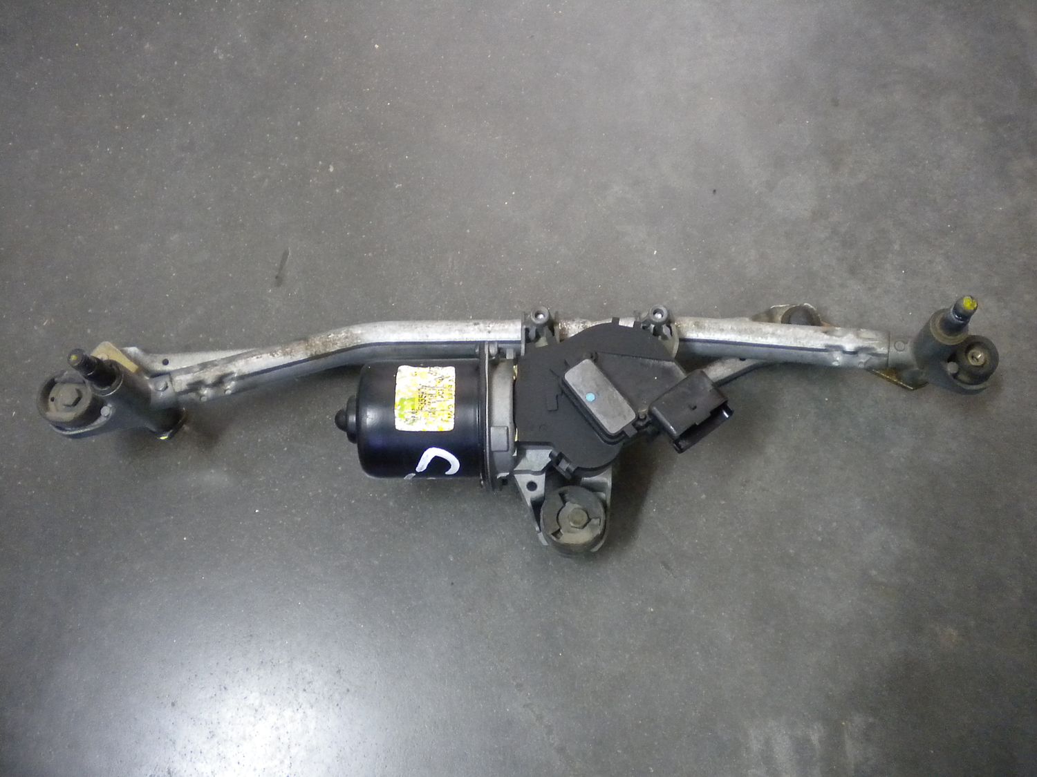 Motorino tergicristallo completo di tandem originale per Citroen C3 del 2005, usato.
