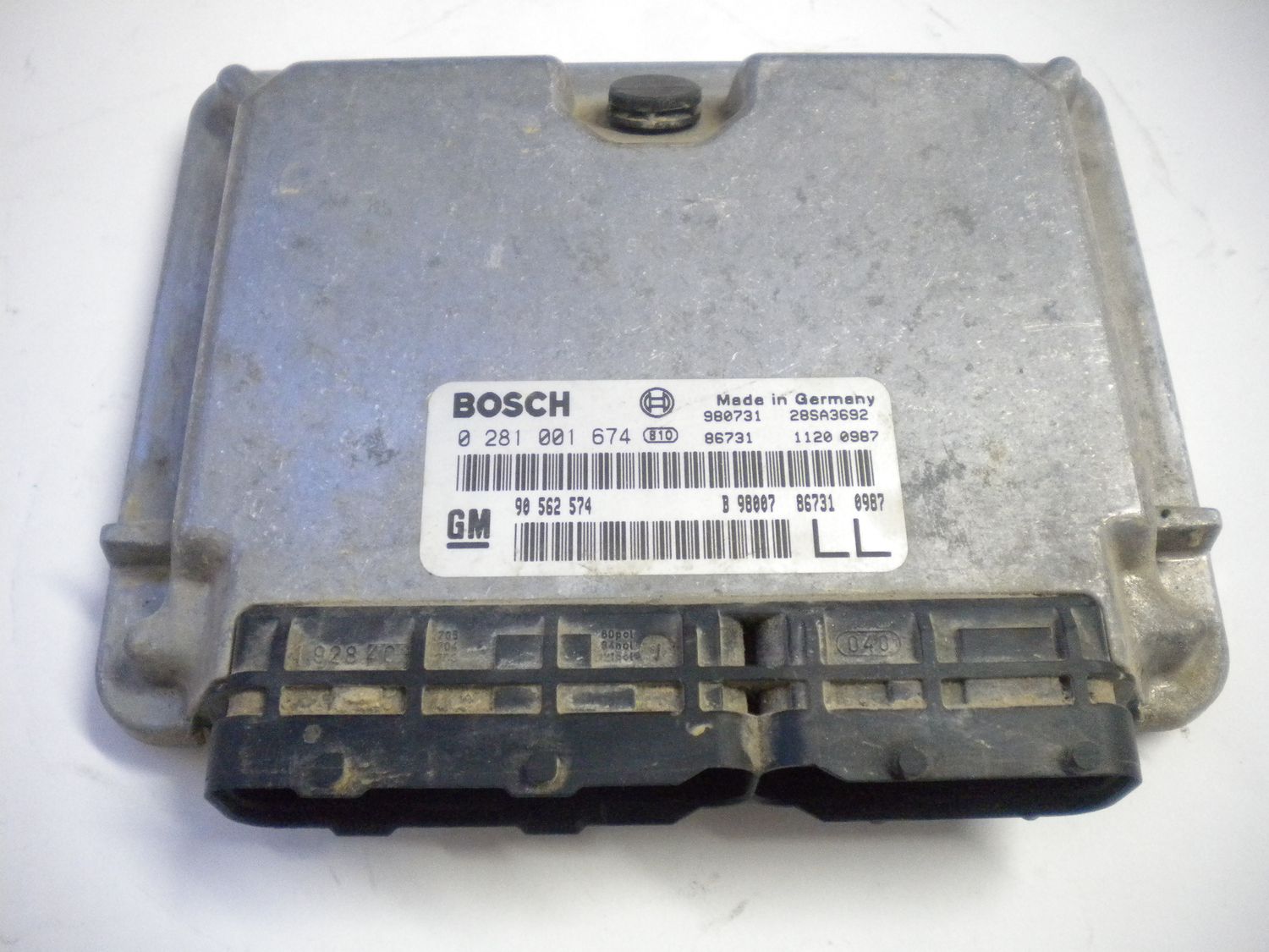 Centralina motore bosch 0281001674 per Opel Astra 2.0 cc DTI, usata.