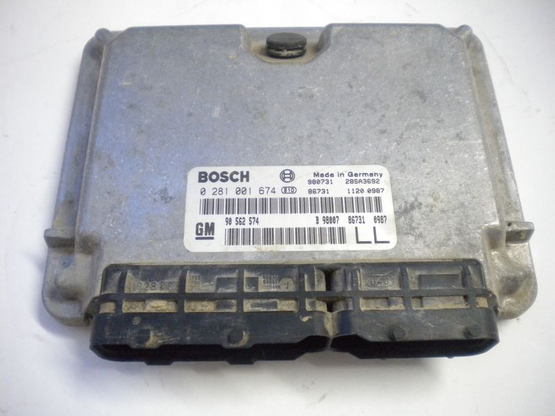 Centralina motore bosch 0281001674 per Opel Astra 2.0 cc DTI, usata.