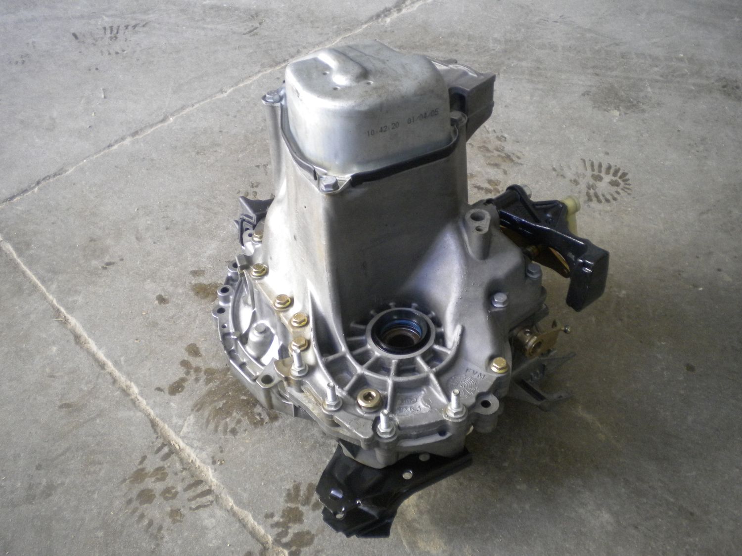 Cambio meccanico per Citroen C3 1.100 kw 44 benzina, usato. Cambio meccanico per Citroen C3 1.100 kw 44 benzina, usato.