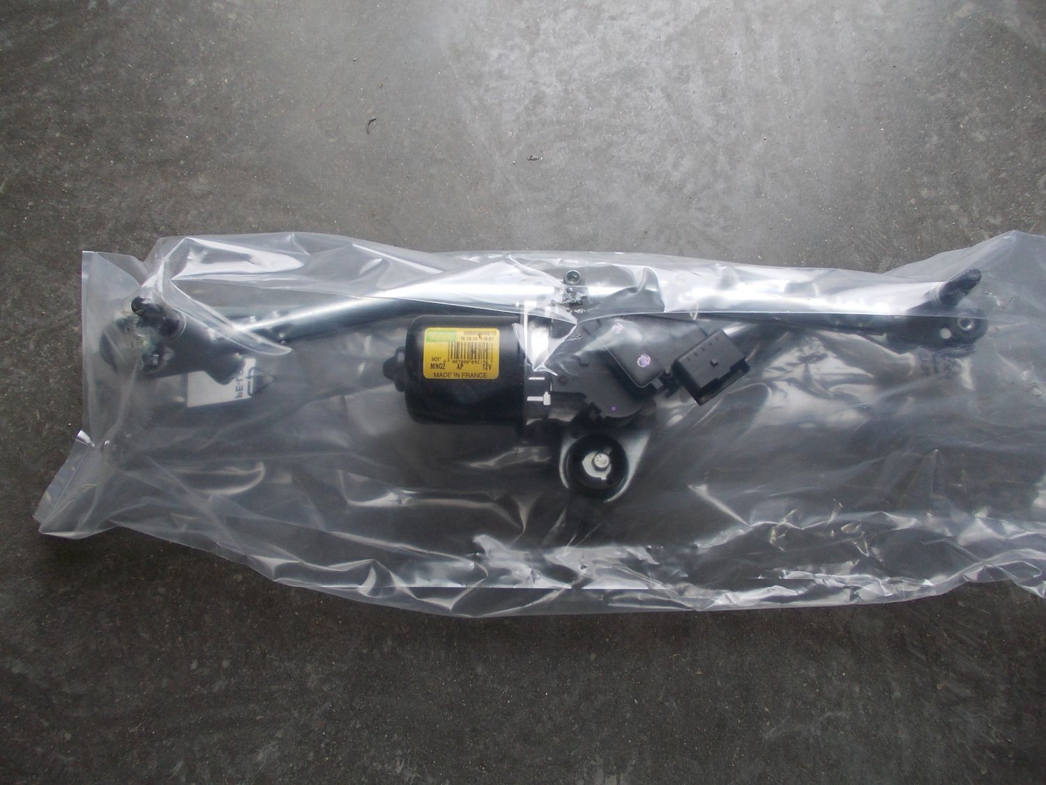 Motorino tergicristallo anteriore Citroen C3, codice W000009215, nuovo.