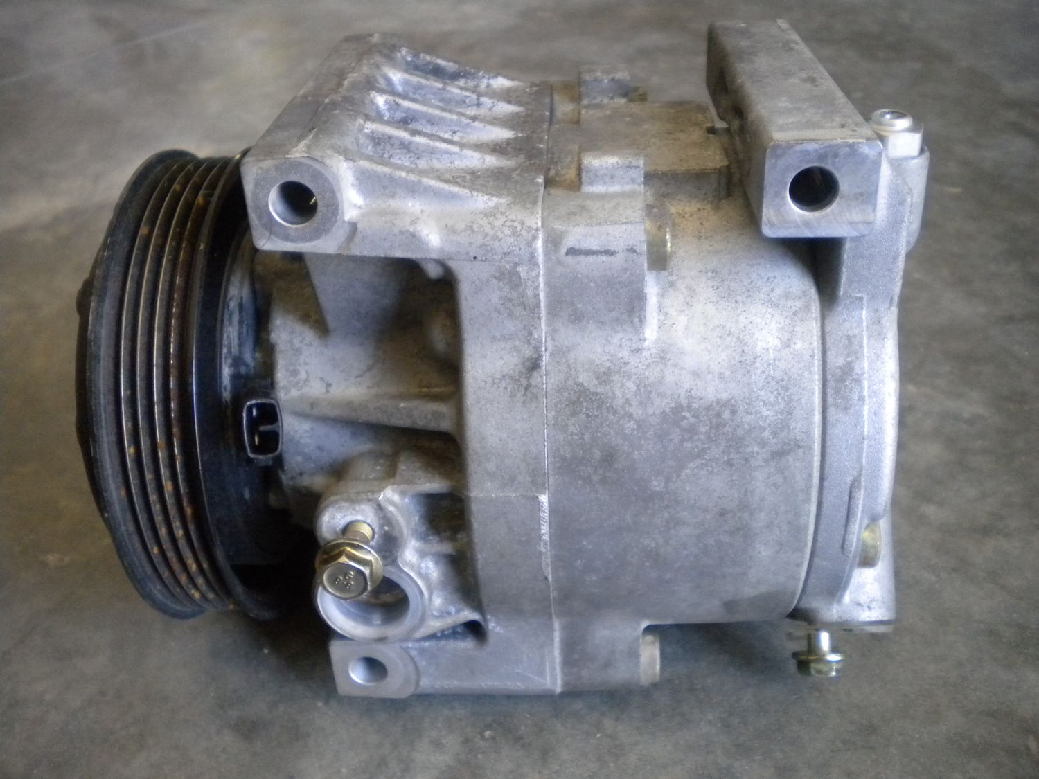 Compressore climatizzatore DENSO SC08C 442100-0281 per Fiat Punto serie 188.