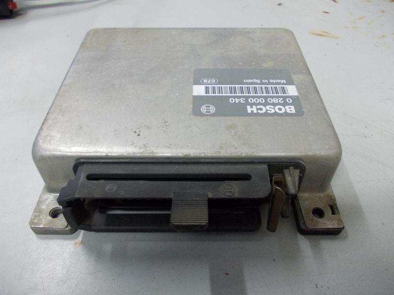 Centralina motore Bosch 0280000340 per Peugeot 309 e 205 GTI 1.9/1.6 e 405 MI16, usata.