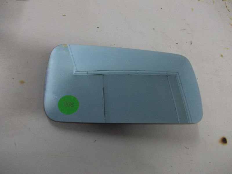 Vetro per specchio retrovisore destro Lancia codice 82472369 nuovo.