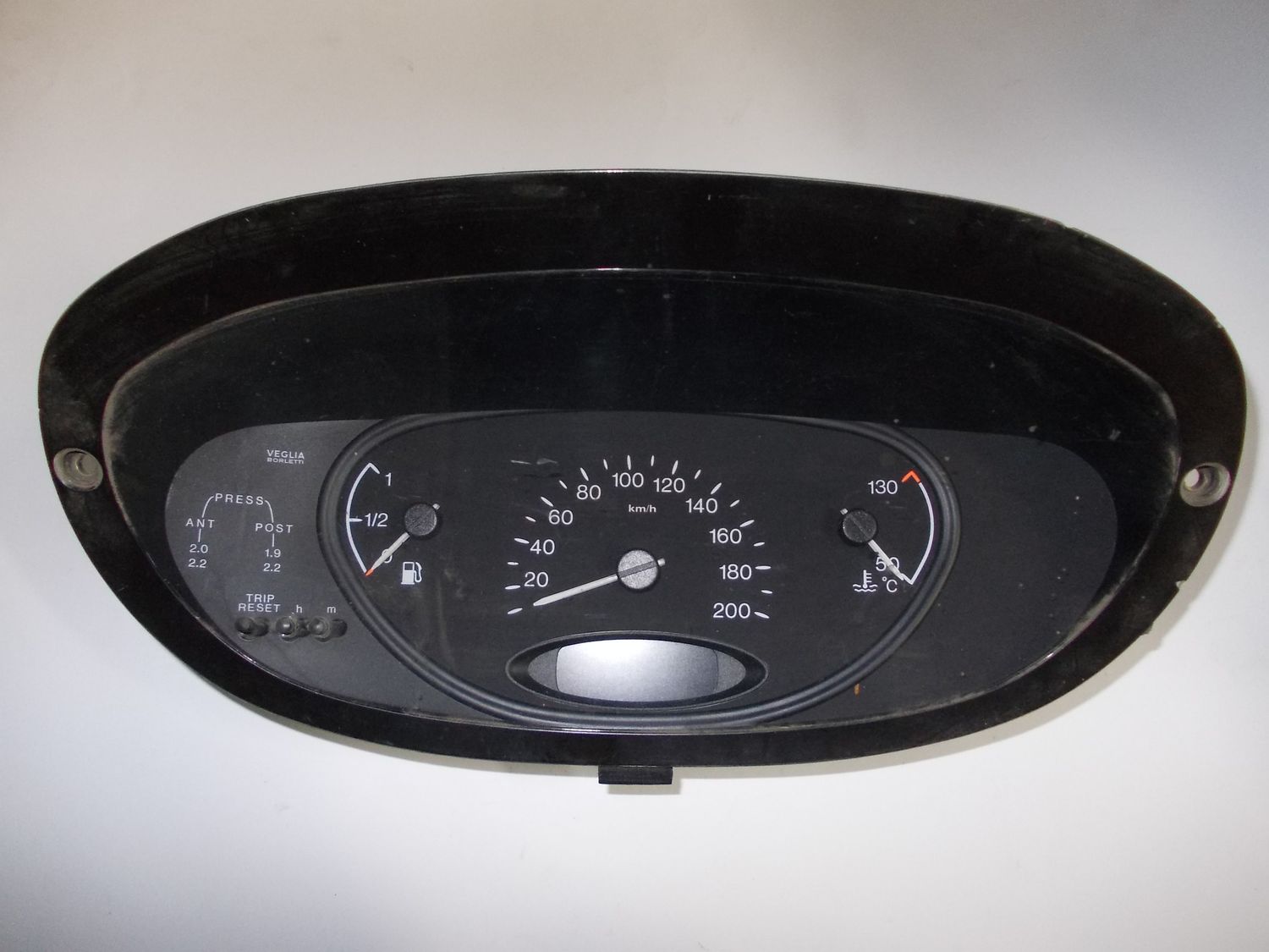 Quadro strumenti Lancia Y 1200 cc senza contagiri usato.
