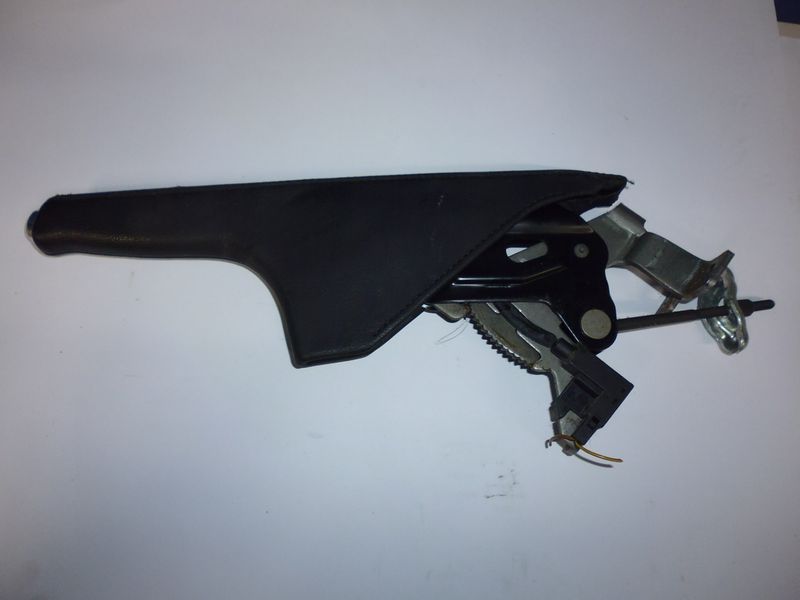 Freno a mano leva freno stazionamento per Volkswagen Golf 4 usato.