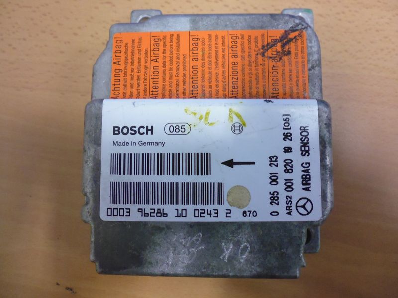 Centralina airbag per Mercedes SLK 2.0 benzina dal 1996 al 2003, usata.