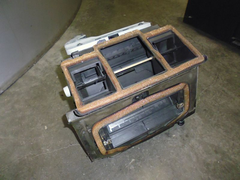 Stufa riscaldamento interno, convogliatore ari per Renault Megane 1.9 dTI SW del 2000, usato.