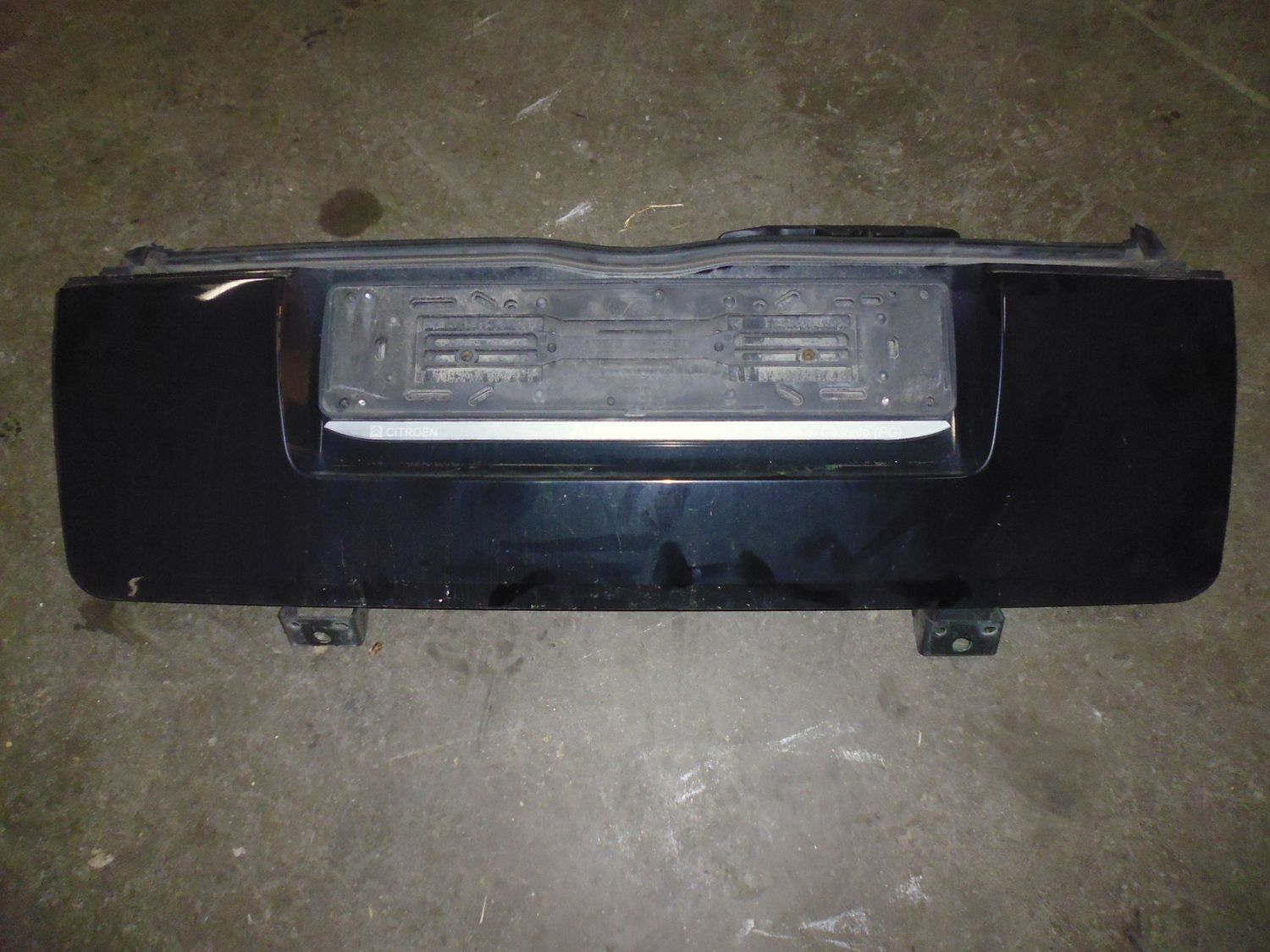 Cofano posteriore ribaltina Citroen C2 1.4 Hdi del 2004 usato.
