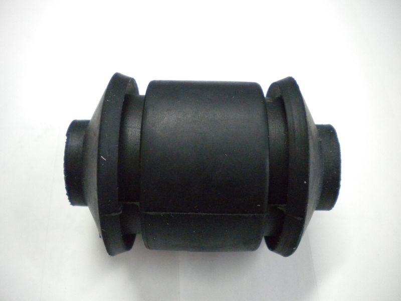 Silent block braccio oscillante posteriore Suzuki Vitara 1.6 codice 0931912045. Nuovo.