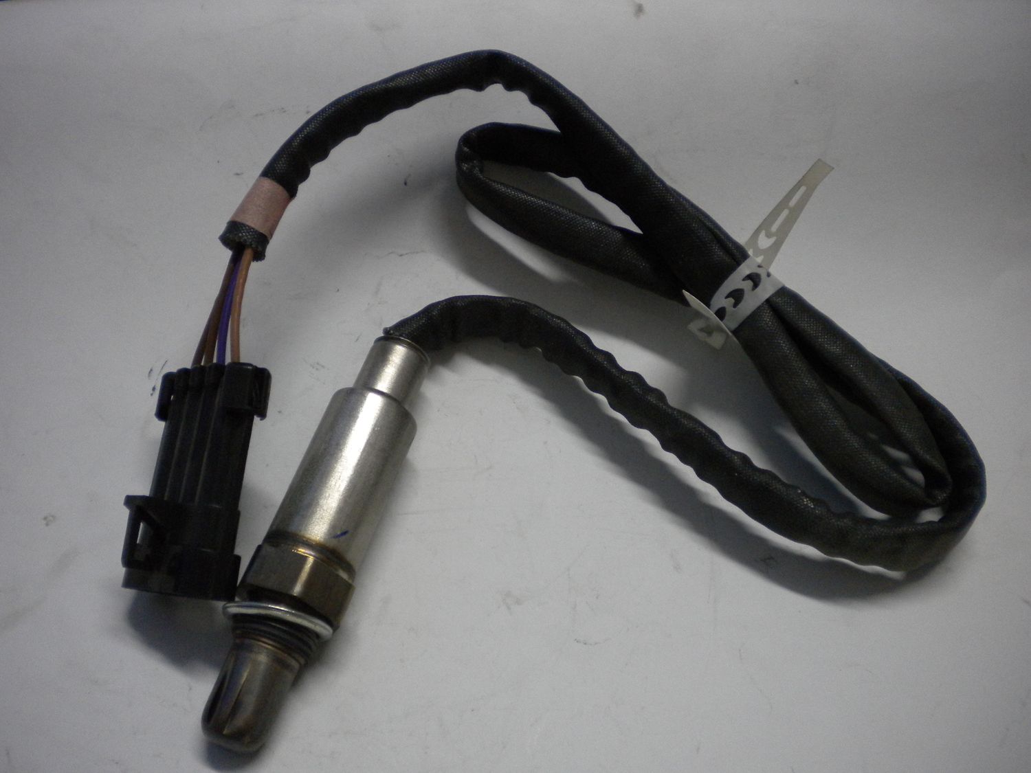 Sonda lambda due originale Fiat codice 46422649 motorie 1.6 cc. Nuova.