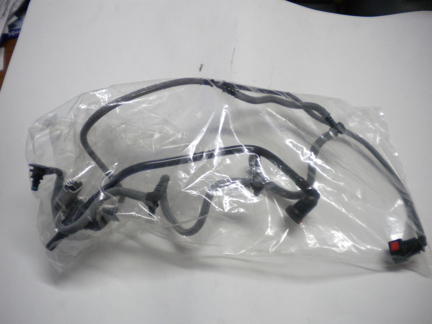 Tubo carburante per Renault Master, codice 8200589142. Nuovo. Tubo carburante per Renault Master, codice 8200589142. Nuovo.