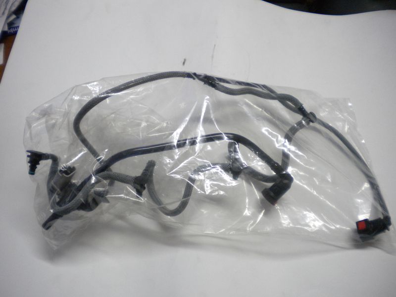 Tubo carburante per Renault Master, codice 8200589142. Nuovo.