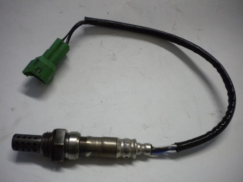 Sonda lambda originale Suzuki codice 18213-50G01. Usata.