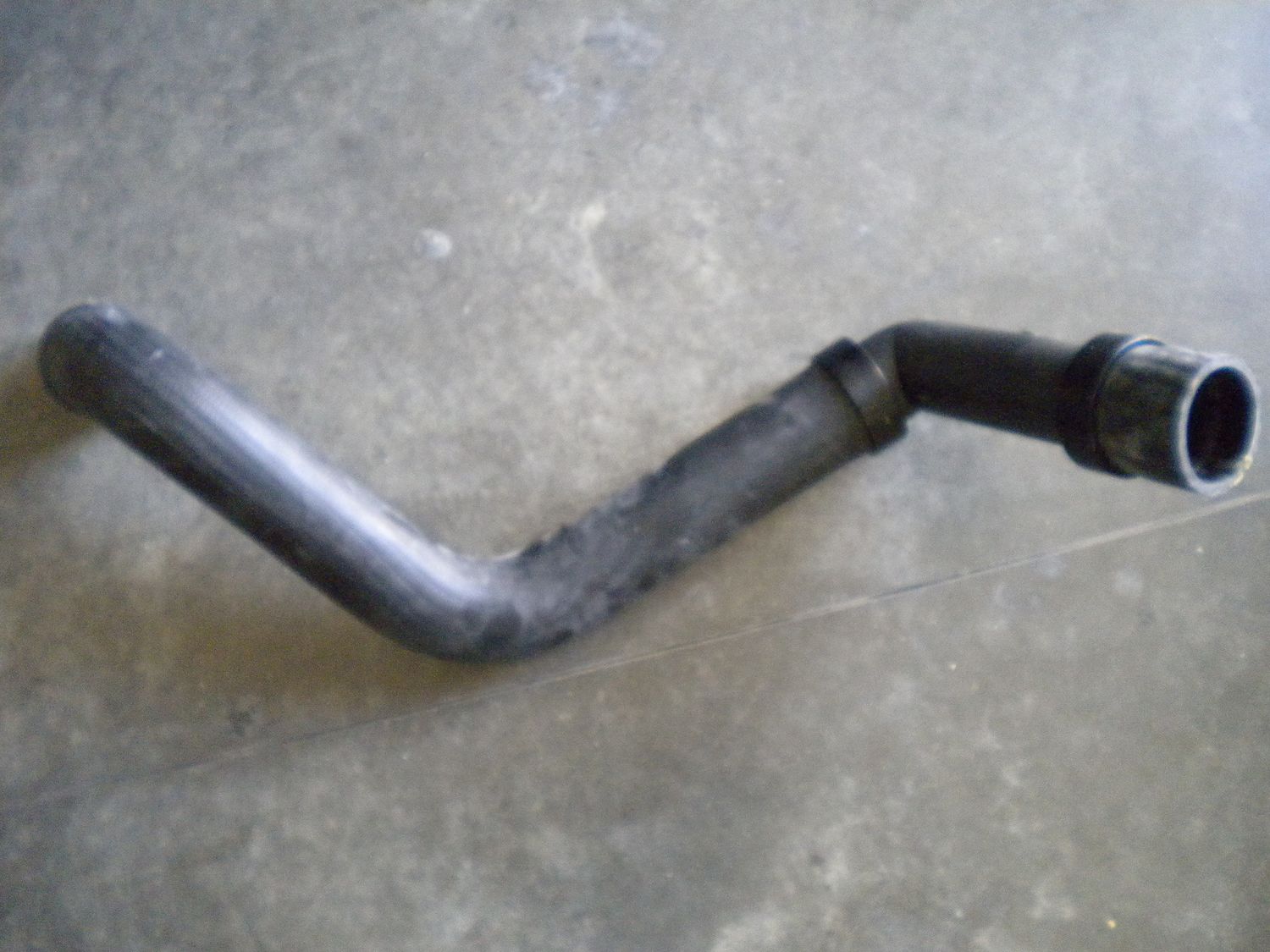Manicotto flessibile codice 1477530080 per Lancia Z, Fiat Ulysse, Peugeot 806 e Citroen Evasion. Nuovo. Manicotto flessibile codice 1477530080 per Lancia Z, Fiat Ulysse, Peugeot 806 e Citroen Evasion. Nuovo.