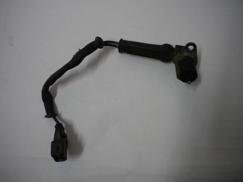 Sensore di giri e fase Rover 214 codice ADU 7340. Usato.