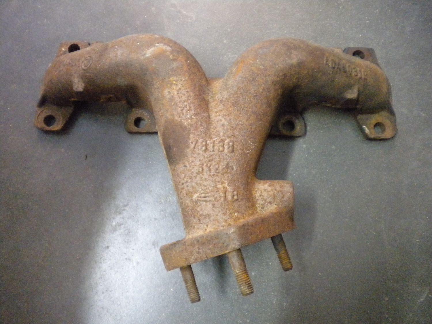 Collettore scarico per Fiat Punto 1.100 e 1.200 codice 46400319 anche codice 46400318, usato.