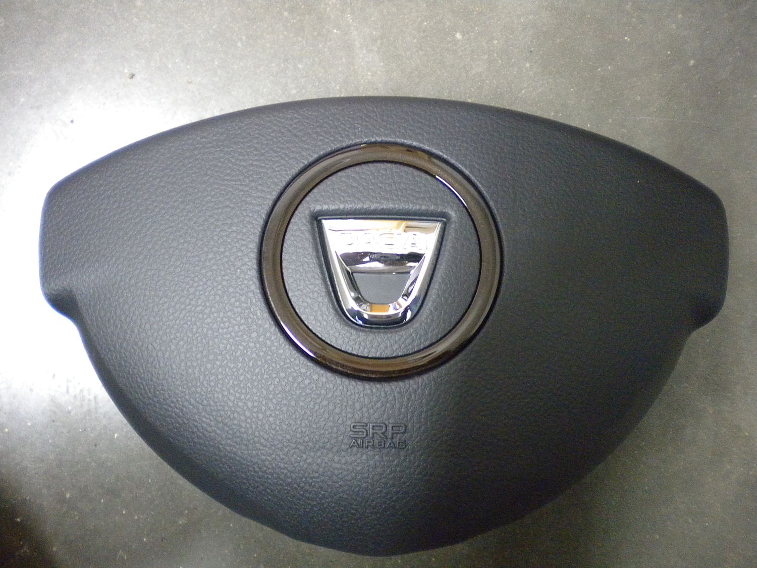 Airbag Volante Dacia Duster codice 985100037R, nuovo.