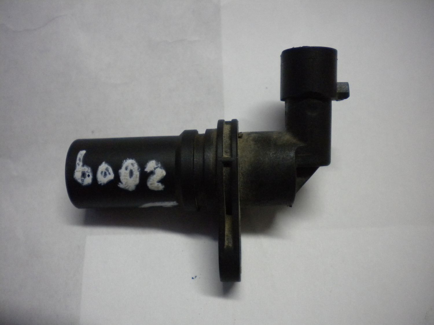 Semsore di giri per Fiat 500 1.300 Multijet, codice 73502752. Usato. Semsore di giri per Fiat 500 1.300 Multijet, codice 73502752. Usato.