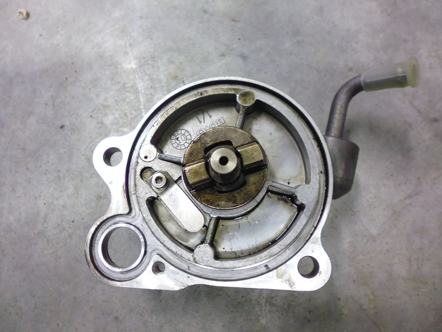 Depressore, pompa del vuoto LUK VAPEC 14S per Toyota Yaris 1.4d 4d.