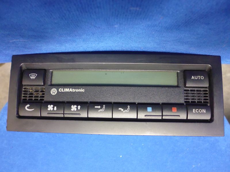 Centralina clima, climatroninic Volkswagen Golf 4 Passat B5, usata.