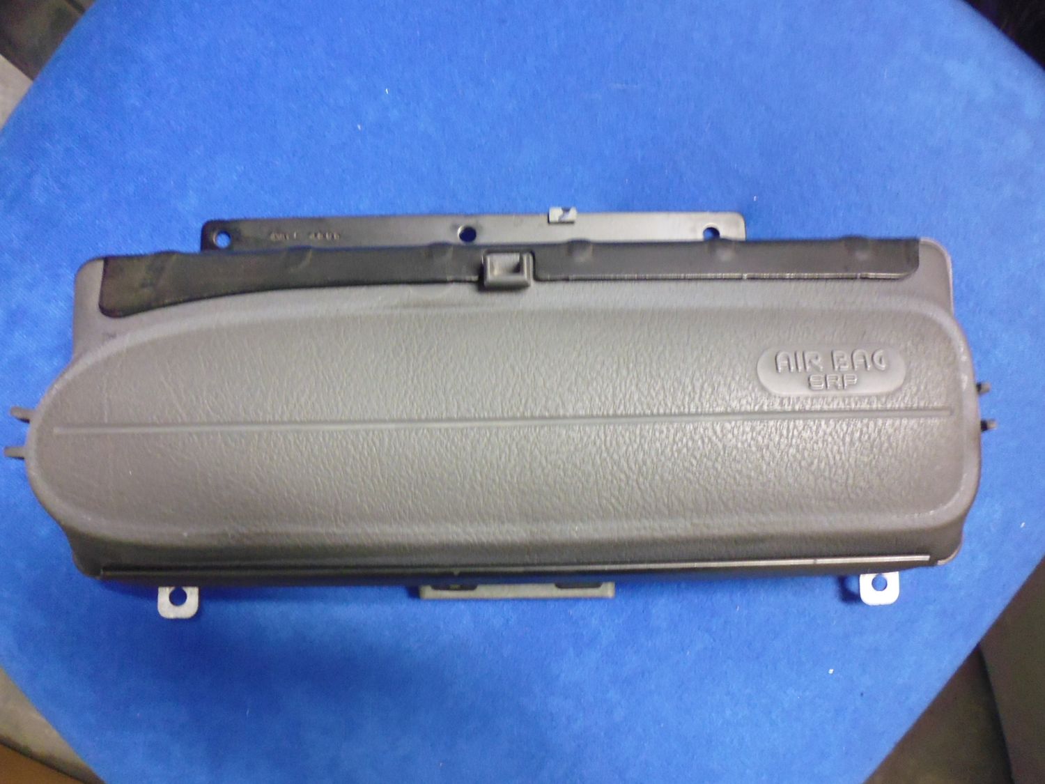 Airbag lato passeggero Renault Megane del 2000.