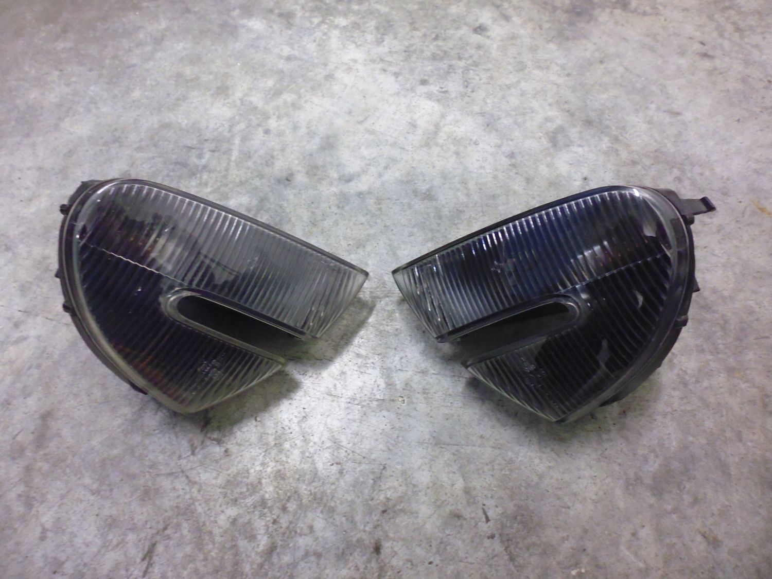 Frecce anteriori per Alfa Romeo 147 usate.