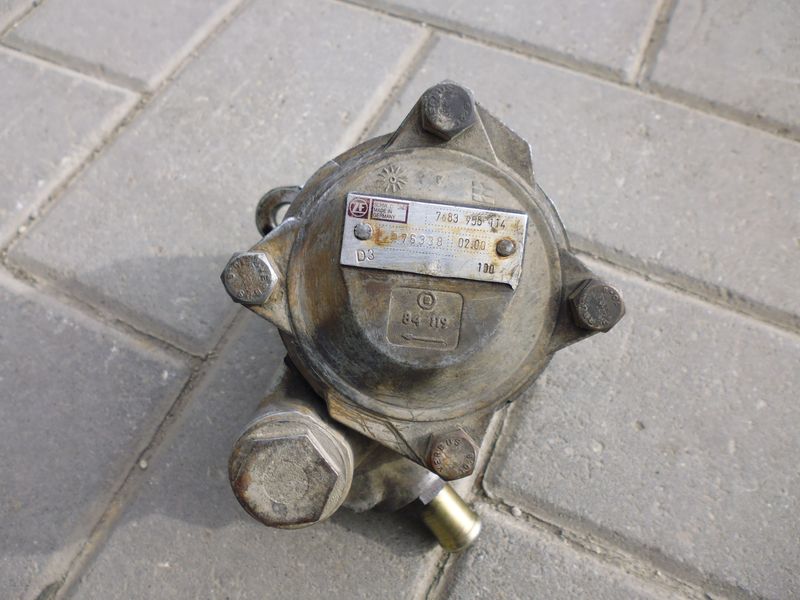 Pompa idroguida servosterzo ZF 7683955114 Fiat Ducato 2.8 TD prodotto dal 1995 al 2002.