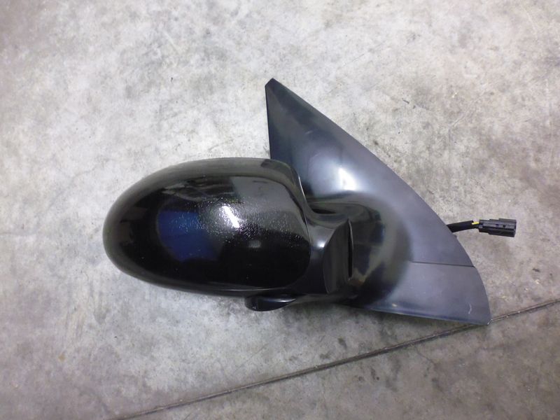 Specchietto retrovisore destro per Ford Focus dal 1998 al 2004 con regolazione elettrica.
