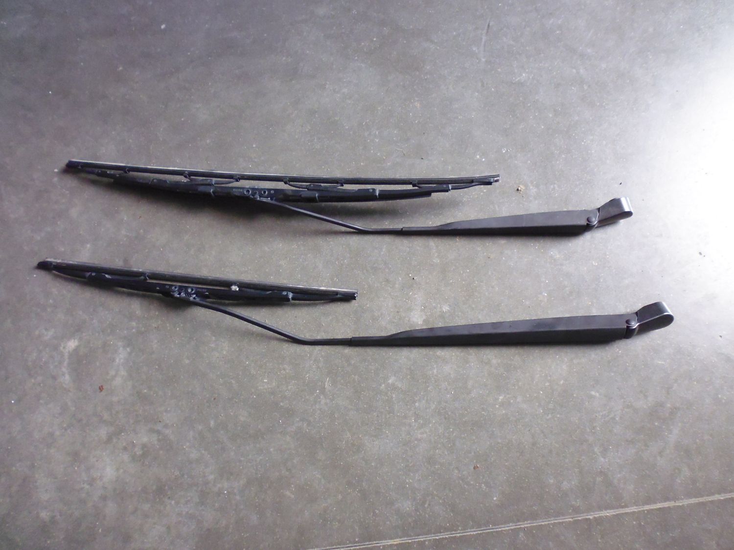 Bracci tergicristallo anteriore per Citroen C2 1.4 HDI del 2004, usati.