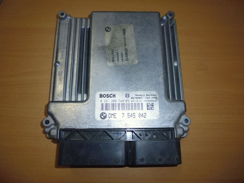 Centralina motore Bosch 0261208540 EDC16 per BMW 120i