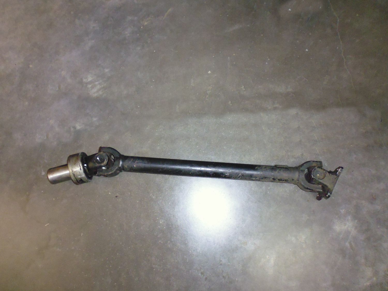 Albero trasmissione anteriore per Suzuki Vitara 1.6 8 valvole, usato.