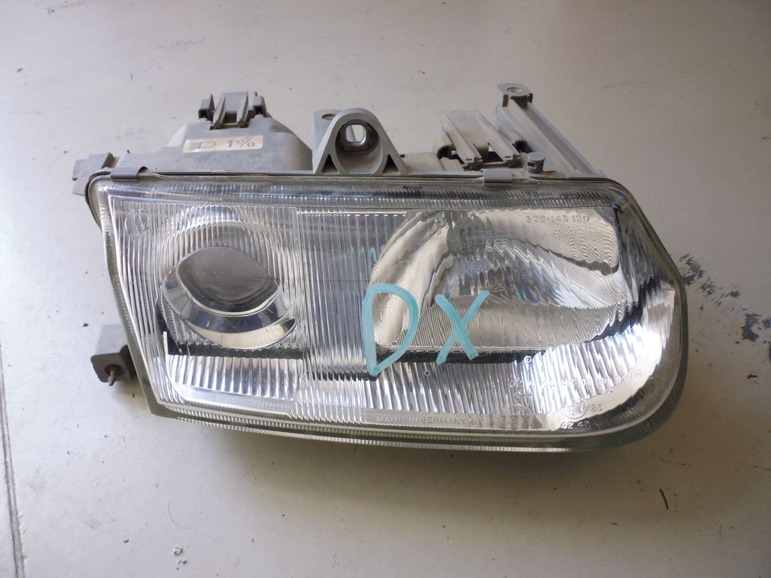 Faro fanale lenticolare anteriore destro per ALfa Romeo 146, usato