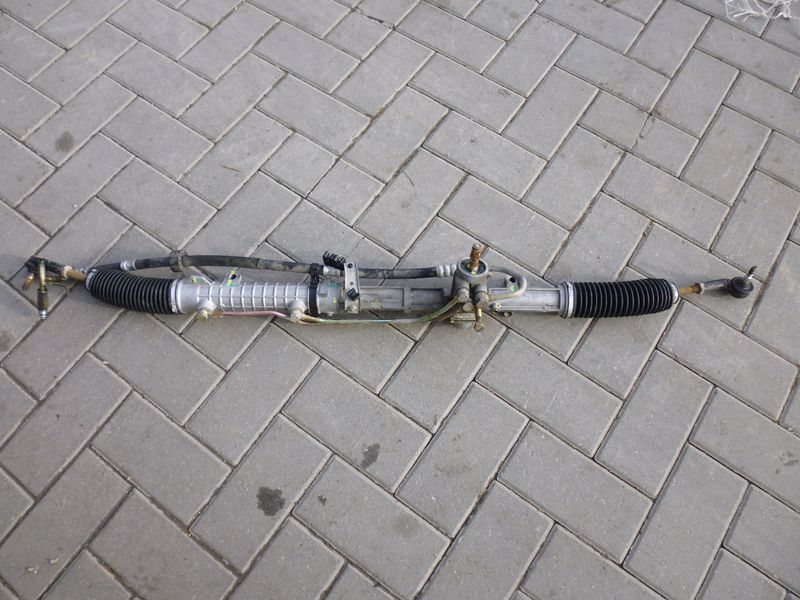 Scatola sterzo TRW 37502328 per Alfa Romeo 147 1.9 JTD, usata.