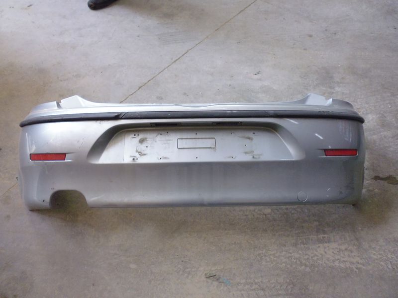 Paraurti posteriore per Alfa Romeo 147 usato.