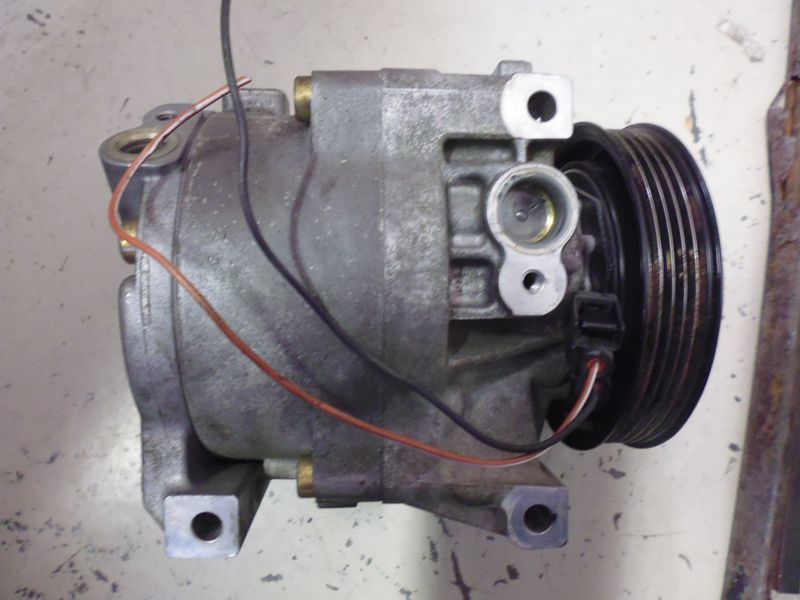 Compressore aria condizionata per vetture gruppo FIAT motori 1.2 e 1.4 benzina.