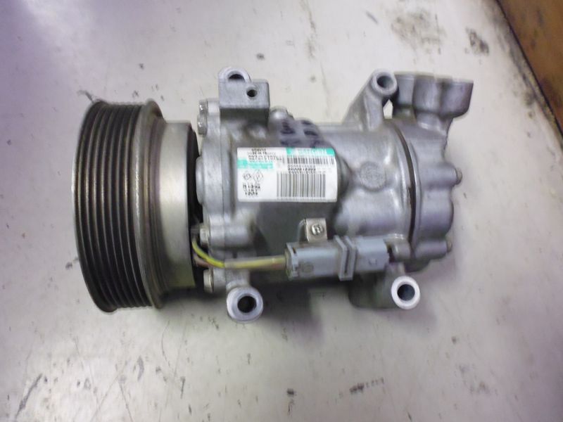 Compressore aria condizionata Renault Clio 3 1.2 16V Sanden SD6V12
