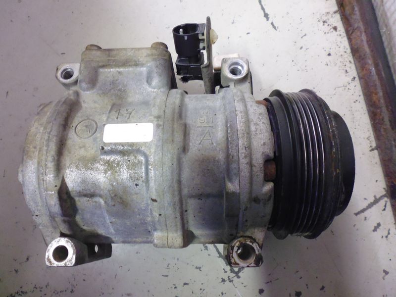 Compressore aria condizionata Denso MC 447200-3205 per BMW serie 3 - 5 - 7 - 8