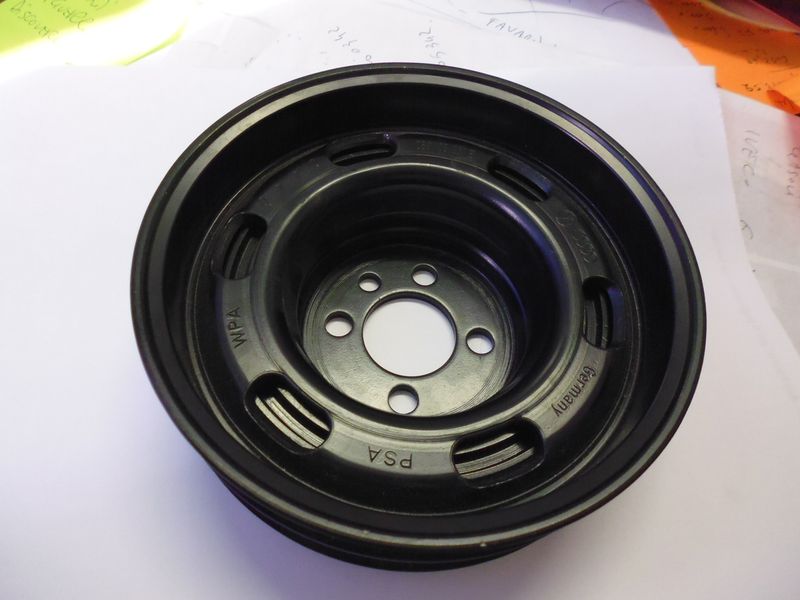 Puleggia albero motore originale Audi Volkswagen 058105251E motori 1.8 aspirato e turbo benzina.