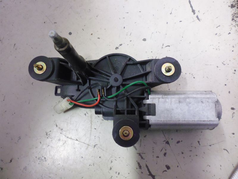 Motorino tergicristallo posteriore Fiat Punto 188 5 porte.