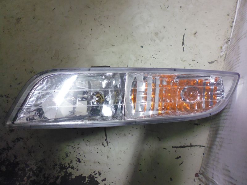 Faro fanale per paraurti anteriore SSangyong Rexton